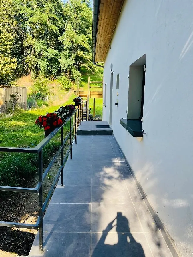 Le Lodge Du Pichat Sainte-Helene-du-Lac 0*,  France