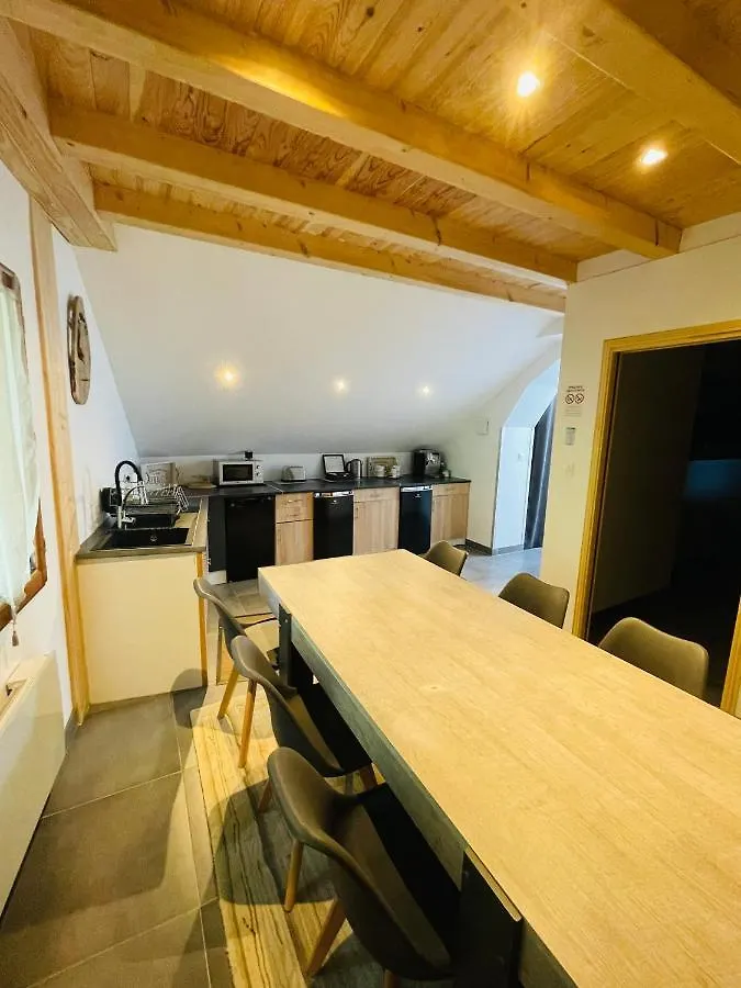 Bed and breakfast Le Lodge Du Pichat Sainte-Helene-du-Lac Francia